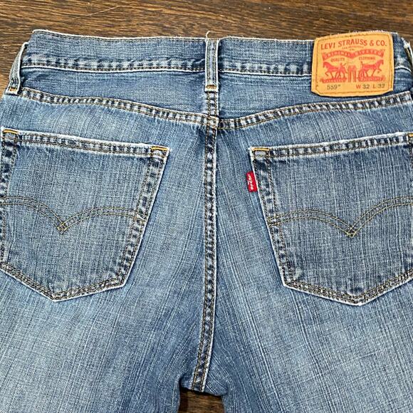 Levi's 559 Size 32 X 32 Jeans Relaxed Fit Straight Leg Distressed Cotton Denim - Picture 8 of 9
